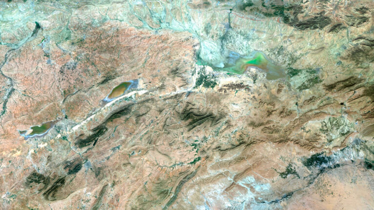 Detailed satellite image of Algeria used for educational purposes.