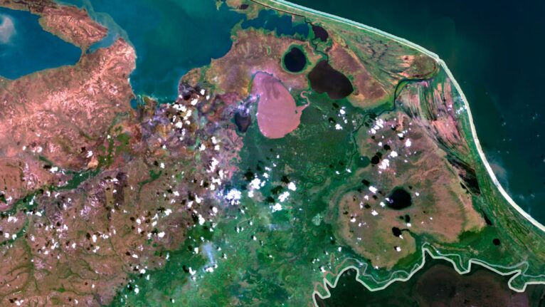 Custom project design using the Honduras satellite map for presentations and displays.