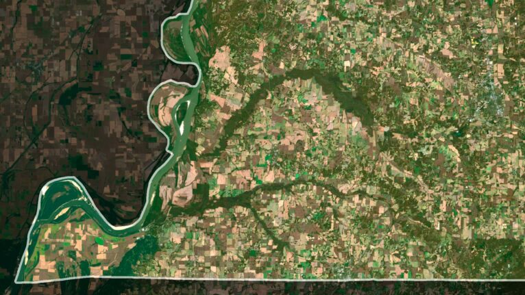 High-resolution kentucky satellite imagery displaying detailed topography.