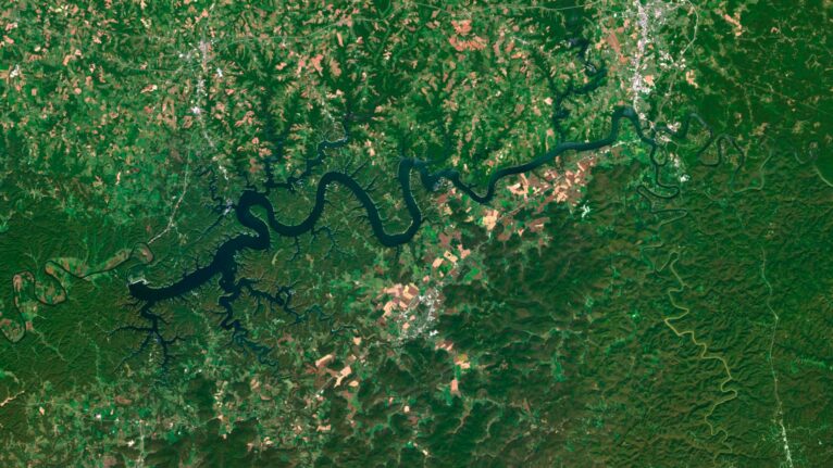 Detailed kentucky satellite imagery used for educational purposes.